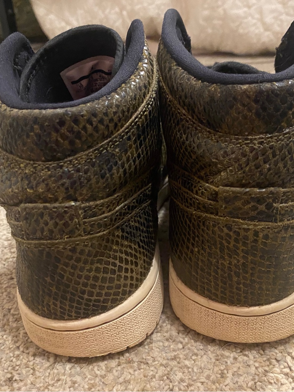 Jordan 1’s Black Snake-Texture High-Top Sneakers - Picture 4 of 9